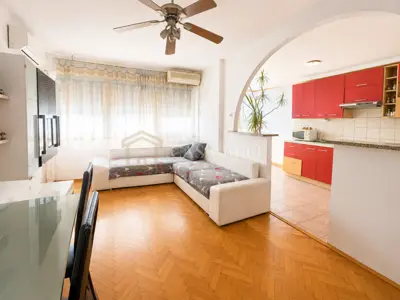 Stan 81 m², Donji Zamet - 3S+DB, pogled na more - 2