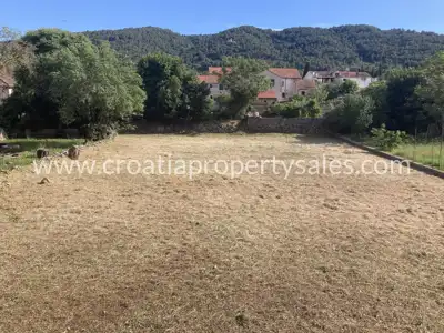 Kuća 342 m², Stari Grad - povijesno imanje s privatnim vrtom - 13