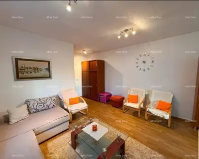 Zu verkaufen: Wohnung in Novigrad mit großem Garten. - 2