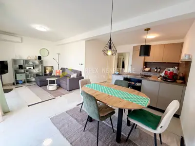 Stan 70 m², Novi Vinodolski - prizemlje i terasa
