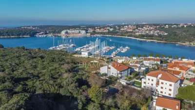Medulin, okolica, zemljište s objektom blizu mora - 2