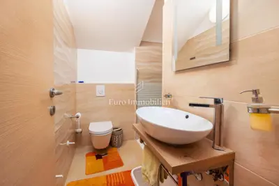 House for sale in Labin, 188 m² - 6