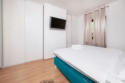 House for sale in Labin, 188 m² - 12