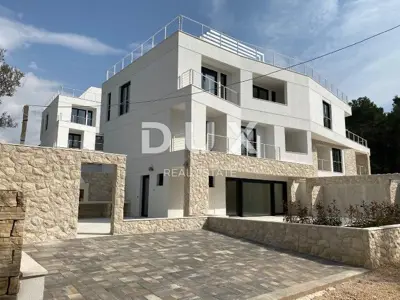 Wohnung zum Kauf in Kožino, 138 m²
