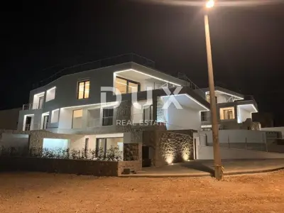 Wohnung zum Kauf in Kožino, 138 m² - 12