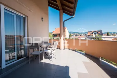 Apartment for rent in Maksimir, 157 m² - 2