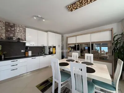 Stan 71 m², Makarska - panoramski pogled na more - 5
