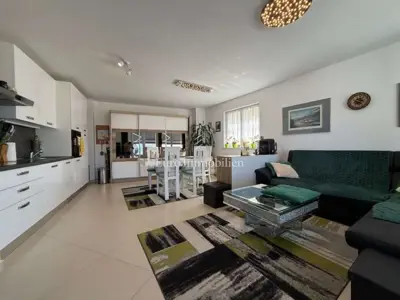 Stan 71 m², Makarska - panoramski pogled na more - 4