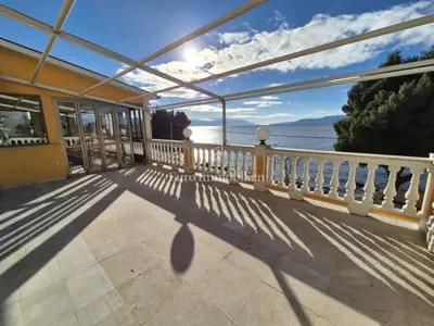 Haus, Novi Vinodolski, erste Reihe zum Meer und Geschäftsraum - 11