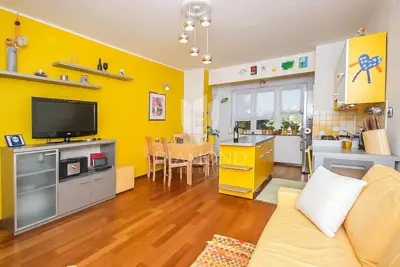 Stan 62 m², Pula Centar - adaptiran i namješten