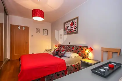 Stan 62 m², Pula Centar - adaptiran i namješten - 7