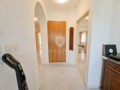 Poreč – Stan na atraktivnoj lokaciji po povoljnoj cijeni - 10