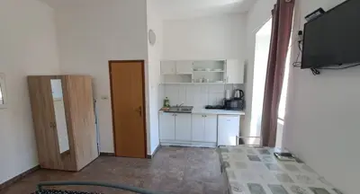 Wohnung 90 m², Pula Centar - 4 Studioapartments - 8