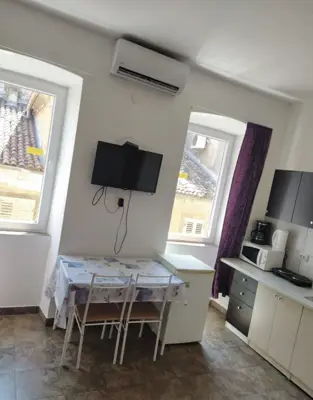 Wohnung 90 m², Pula Centar - 4 Studioapartments - 15