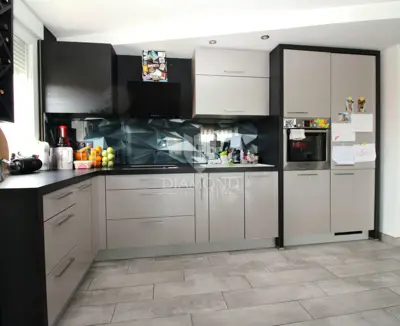 Stan, Kastav, 3 sobe, balkon i 2 parkirna mjesta - 4