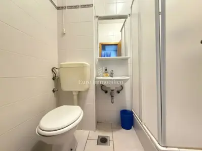 Apartman 35 m², Novalja - terasa i djelomičan pogled na more - 14