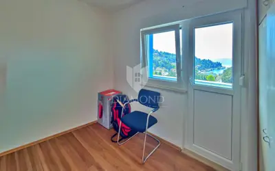 Apartment in Rabac, 3 rooms, sea view and balcony - 2