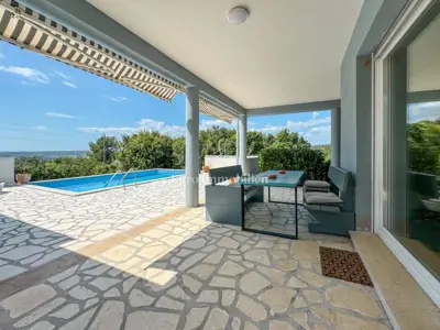 House for sale in Viškovići, 188 m² - 3