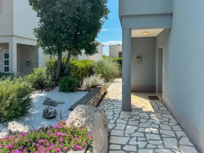 House for sale in Viškovići, 188 m² - 5
