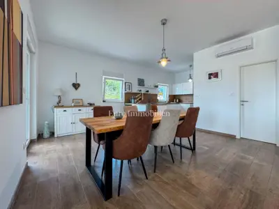House for sale in Viškovići, 188 m² - 8