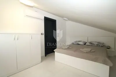 Penthouse 75 m², Bribir - Dachterrasse und 2 Badezimmer - 9