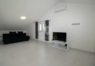 Penthouse 75 m², Bribir - Dachterrasse und 2 Badezimmer - 3