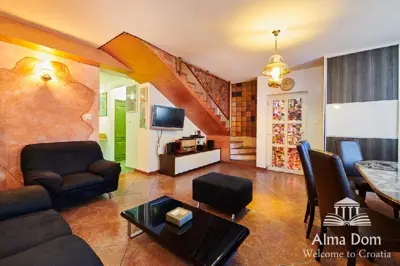Haus, Nähe der Stadt Umag. - 8