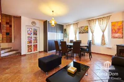 Haus, Nähe der Stadt Umag. - 9