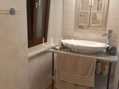 Kuća 200 m², Vrbanj - centar, bazen i terasa - 13