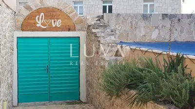 Kuća 200 m², Vrbanj - centar, bazen i terasa - 18