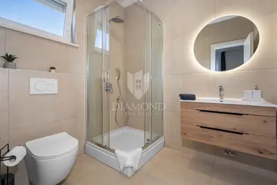 Labin, modern single-storey house with pool - 12