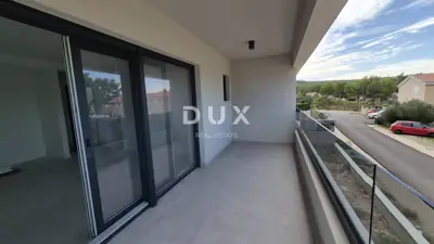 Wohnung 53 m², Rovanjska - 2 Zimmer, Loggia und Parkplatz - 8