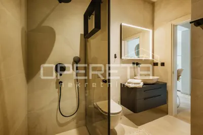 Istria, Poreč surroundings - modern semi-detached house with pool - 700 m from the sea - 12