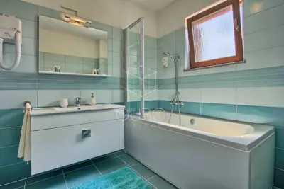 House 294 m², Štokovci - quiet location and privacy - 14
