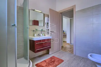 House 294 m², Štokovci - quiet location and privacy - 12