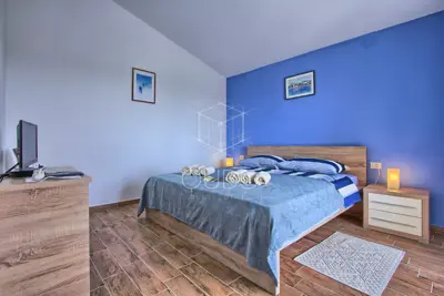 House 294 m², Štokovci - quiet location and privacy - 15