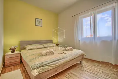 House 294 m², Štokovci - quiet location and privacy - 13