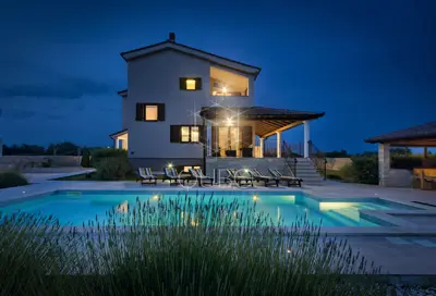 House 294 m², Štokovci - quiet location and privacy - 3
