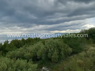 Poljoprivredno zemljište 5.192 m², Otok Brač, pogled na more - 4