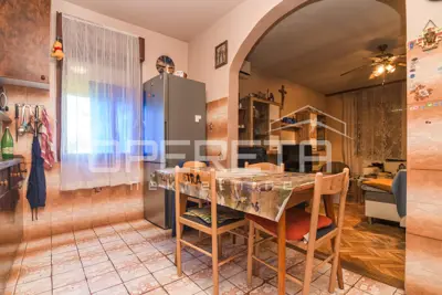 House 220 m², Sveti Ivan Zelina - ground floor and attic - 3