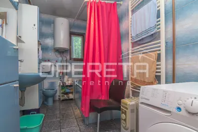 House 220 m², Sveti Ivan Zelina - ground floor and attic - 16