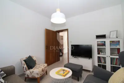 House 1,179 m², Loborika - peaceful surroundings near Pula - 12
