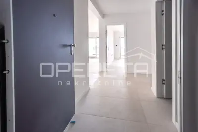Čiovo / Penthouse s panoramskim pogledom na more – useljiv - 13