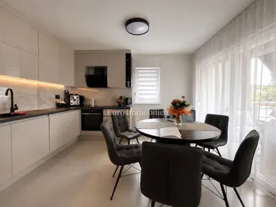 144 m² Wohnung in Viškovo, Maisonette und möbliert - 3