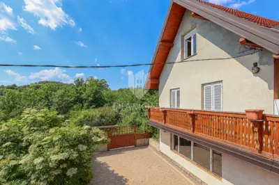 House 160 m², Pribić - quiet location by the forest
