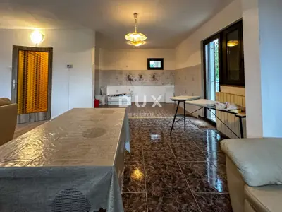 Wohnung 150 m², Matulji - 3 Zimmer, Terrasse und Balkon - 3