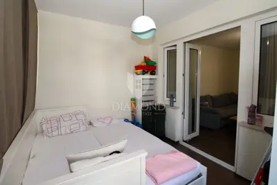 Stan, Krk, 2 spavaće sobe, dvije terase i garaža - 9