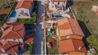 Villa 184 m², Novigrad Umgebung - Pool und 3 Schlafzimmer - 9