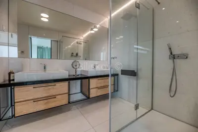 Sale, Pantovčak, luxury villa, swimming pool, sauna, garage - 6