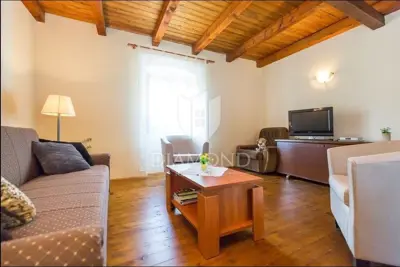 Stone house 90 m², Labin surroundings - renovated and quiet location - 6